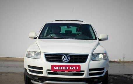 Volkswagen Touareg III, 2004 год, 720 000 рублей, 2 фотография