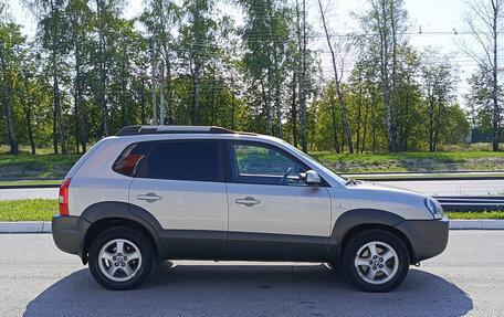 Hyundai Tucson III, 2008 год, 806 000 рублей, 4 фотография