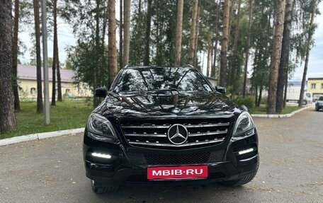 Mercedes-Benz M-Класс, 2012 год, 2 550 000 рублей, 2 фотография