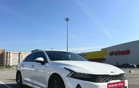 KIA K5, 2021 год, 1 800 000 рублей, 2 фотография