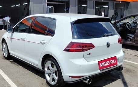 Volkswagen Golf GTI VII, 2014 год, 2 500 000 рублей, 3 фотография