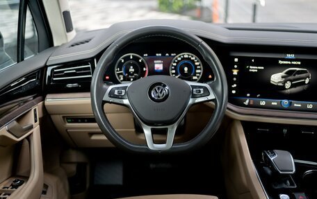 Volkswagen Touareg III, 2019 год, 7 275 000 рублей, 12 фотография