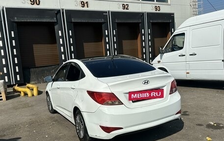 Hyundai Solaris II рестайлинг, 2015 год, 700 000 рублей, 4 фотография