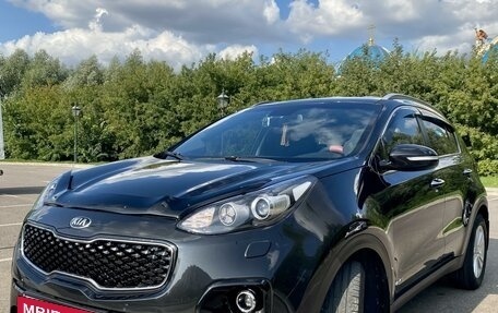 KIA Sportage IV рестайлинг, 2018 год, 2 600 000 рублей, 2 фотография