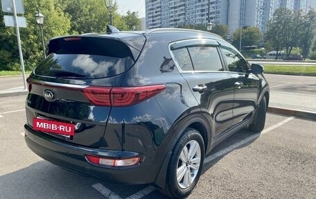 KIA Sportage IV рестайлинг, 2018 год, 2 600 000 рублей, 4 фотография