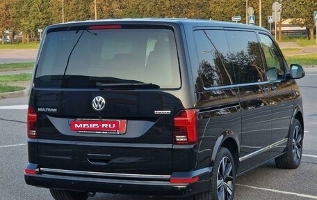 Volkswagen Multivan T6 рестайлинг, 2020 год, 6 400 000 рублей, 4 фотография