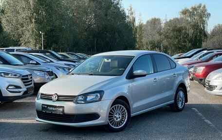 Volkswagen Polo VI (EU Market), 2013 год, 949 000 рублей, 1 фотография