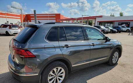 Volkswagen Tiguan II, 2021 год, 2 600 000 рублей, 4 фотография