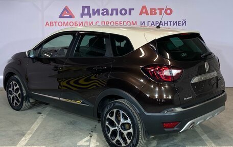 Renault Kaptur I рестайлинг, 2017 год, 1 676 000 рублей, 4 фотография