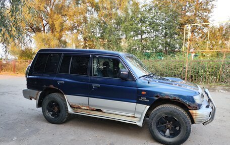 Mitsubishi Pajero III рестайлинг, 1999 год, 500 000 рублей, 2 фотография