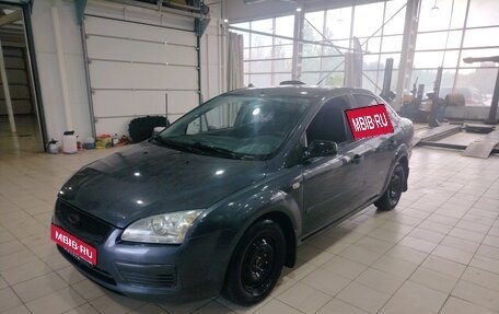 Ford Focus II рестайлинг, 2005 год, 450 000 рублей, 1 фотография