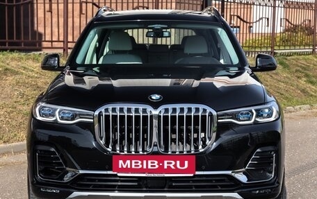 BMW X7, 2021 год, 10 975 000 рублей, 13 фотография