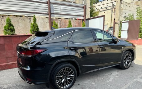 Lexus RX IV рестайлинг, 2019 год, 6 300 000 рублей, 5 фотография