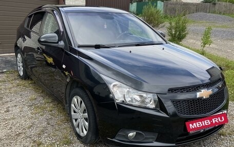 Chevrolet Cruze II, 2012 год, 820 000 рублей, 2 фотография