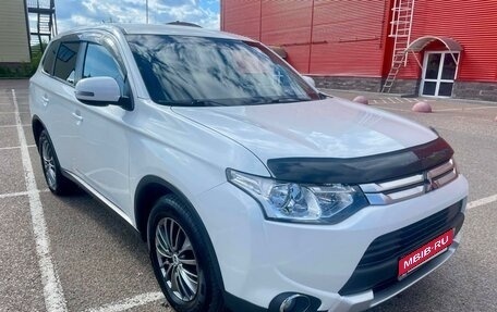 Mitsubishi Outlander III рестайлинг 3, 2014 год, 3 фотография