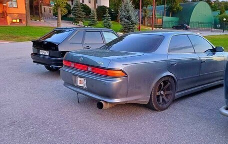 Toyota Mark II VIII (X100), 1992 год, 1 000 000 рублей, 6 фотография