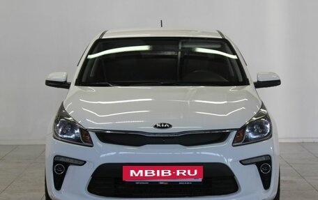 KIA Rio IV, 2018 год, 1 490 000 рублей, 4 фотография