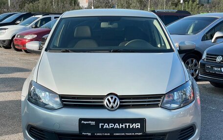 Volkswagen Polo VI (EU Market), 2013 год, 949 000 рублей, 2 фотография