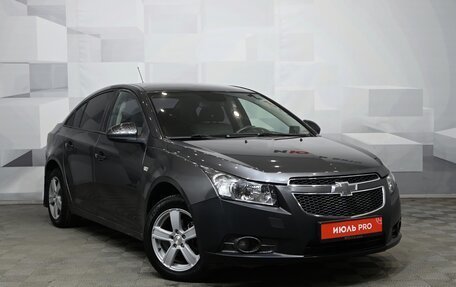 Chevrolet Cruze II, 2010 год, 700 000 рублей, 4 фотография