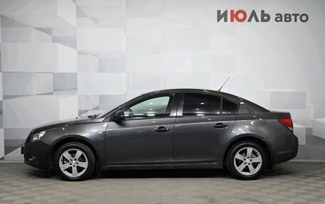 Chevrolet Cruze II, 2010 год, 700 000 рублей, 9 фотография