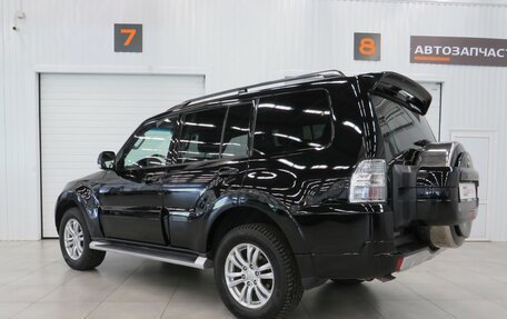 Mitsubishi Pajero IV, 2011 год, 1 885 000 рублей, 5 фотография