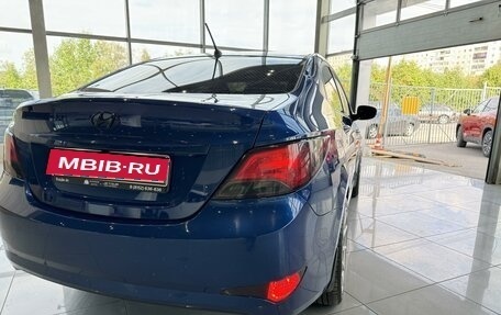 Hyundai Solaris II рестайлинг, 2015 год, 1 050 000 рублей, 31 фотография