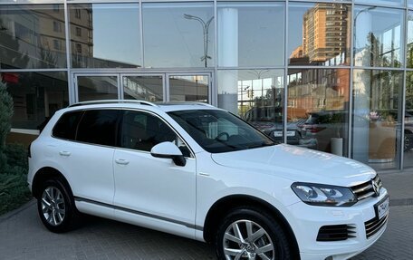 Volkswagen Touareg III, 2014 год, 3 350 000 рублей, 3 фотография