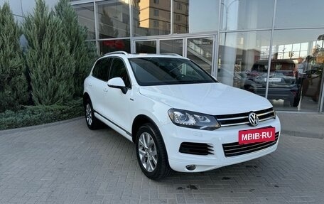 Volkswagen Touareg III, 2014 год, 3 350 000 рублей, 2 фотография