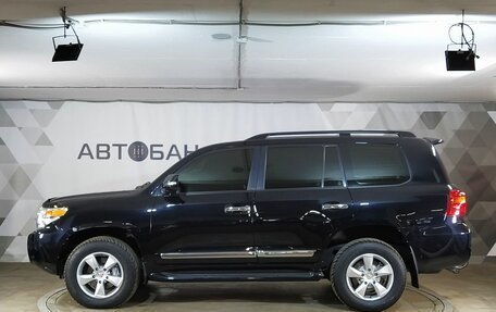 Toyota Land Cruiser 200, 2013 год, 4 349 000 рублей, 4 фотография