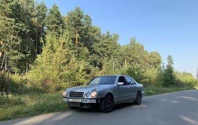 Mercedes-Benz E-Класс, 1998 год, 220 000 рублей, 1 фотография