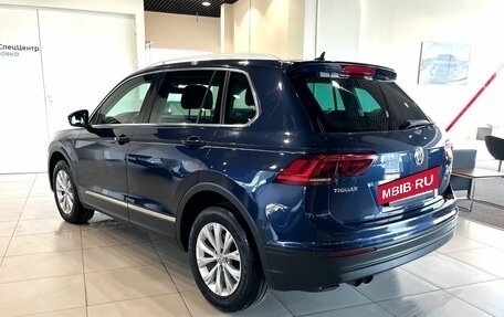 Volkswagen Tiguan II, 2017 год, 2 680 000 рублей, 8 фотография