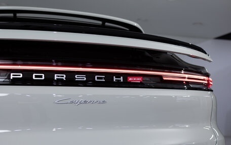 Porsche Cayenne III, 2024 год, 20 490 000 рублей, 28 фотография