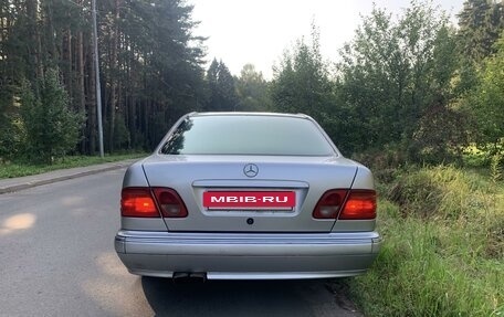 Mercedes-Benz E-Класс, 1998 год, 220 000 рублей, 7 фотография