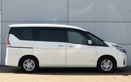 Nissan Serena IV, 2018 год, 2 349 000 рублей, 5 фотография