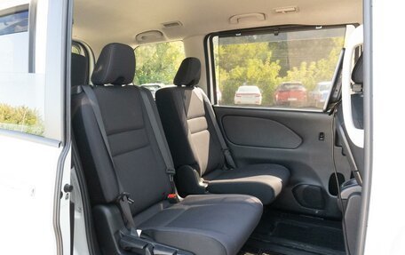 Nissan Serena IV, 2018 год, 2 349 000 рублей, 9 фотография