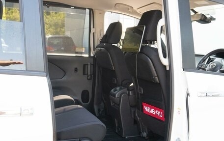 Nissan Serena IV, 2018 год, 2 349 000 рублей, 11 фотография