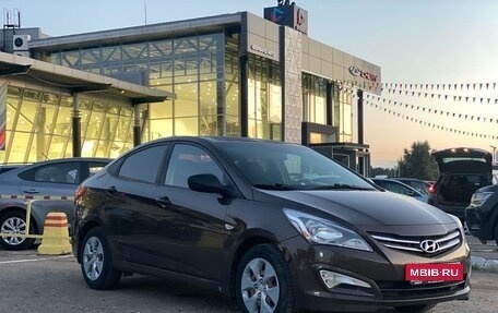 Hyundai Solaris II рестайлинг, 2016 год, 969 990 рублей, 1 фотография