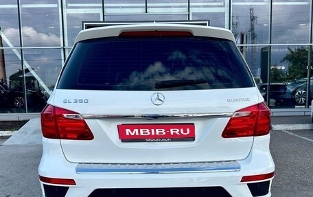 Mercedes-Benz GL-Класс, 2014 год, 2 500 000 рублей, 11 фотография