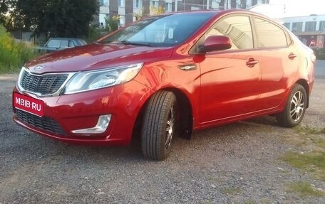 KIA Rio III рестайлинг, 2012 год, 975 000 рублей, 1 фотография