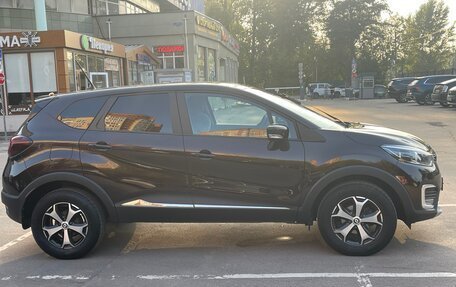 Renault Kaptur I рестайлинг, 2020 год, 1 900 000 рублей, 8 фотография