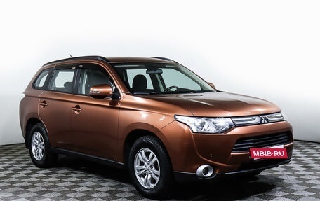 Mitsubishi Outlander III рестайлинг 3, 2012 год, 1 497 000 рублей, 3 фотография