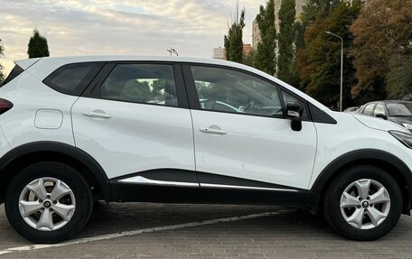 Renault Kaptur I рестайлинг, 2019 год, 1 430 000 рублей, 8 фотография