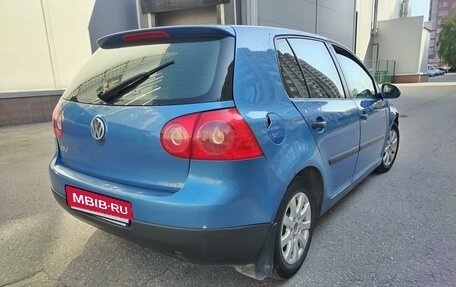 Volkswagen Golf V, 2003 год, 420 000 рублей, 3 фотография