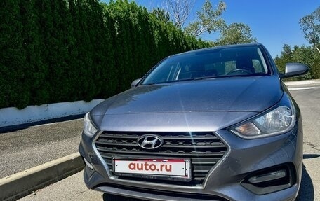 Hyundai Solaris II рестайлинг, 2018 год, 1 150 000 рублей, 1 фотография