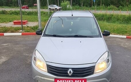 Renault Sandero I, 2013 год, 595 000 рублей, 3 фотография