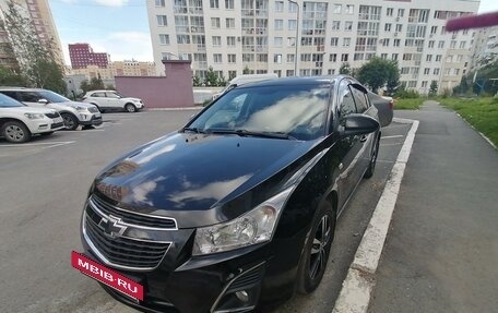 Chevrolet Cruze II, 2013 год, 810 000 рублей, 2 фотография