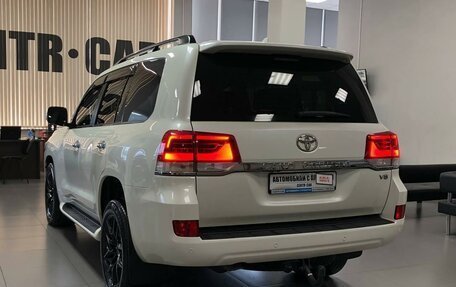 Toyota Land Cruiser 200, 2018 год, 8 200 000 рублей, 3 фотография