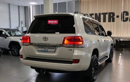 Toyota Land Cruiser 200, 2018 год, 8 200 000 рублей, 5 фотография