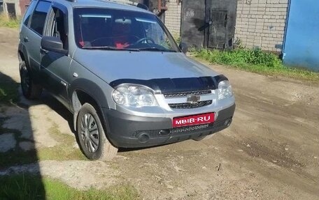 Chevrolet Niva I рестайлинг, 2017 год, 690 000 рублей, 1 фотография