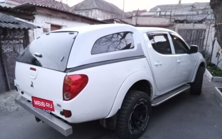 Mitsubishi L200 IV рестайлинг, 2012 год, 1 800 000 рублей, 5 фотография